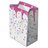 85e verjaardag Sprinkels Op Roze Icing Medium Cadeauzakje (Achterkant Gekanteld)