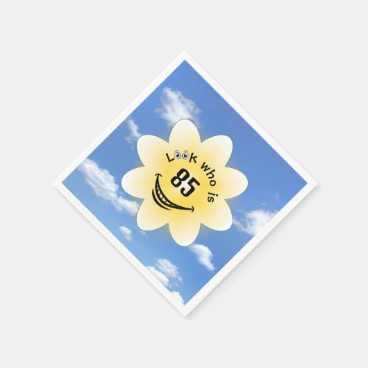 85e verjaardag Zomerzon en wolken Servet (Hoek)