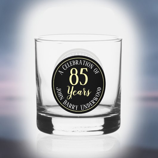 85e verjaardagsviering whisky glas