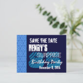 85e Verrassing Verjaardag Save the Date Blue Patte Aankondigingskaart (Staand voorkant)