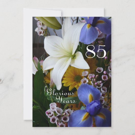 85th Birthday Celebration!-White Lily Bouquet Kaart (Voorkant)