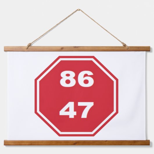 8647 HANGEND WANDKLEED (Voorkant)