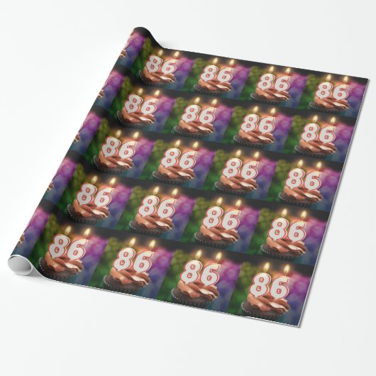 86e verjaardag met kaarsen cadeaupapier (Uitgerold)