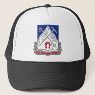 87e infanteriestelsel - VIRES MONTESQUE VINCIMUS Trucker Pet