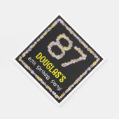 87e verjaardag: Floral Flowers Number, Custom Name Servet (Hoek)