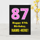 87e verjaardag: roze strepen en harten "87" + naam kaart (Gele Bloem)