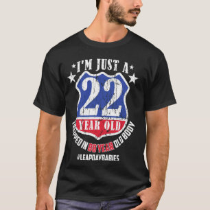 88 jaar oud schrikkeljaar verjaardag 22 grappige M T-shirt