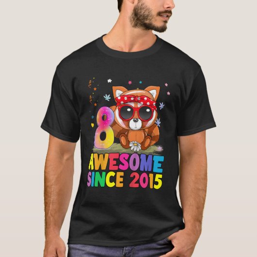 8 8e rode panda Geweldige sinds 2015 T-shirt (Voorkant)