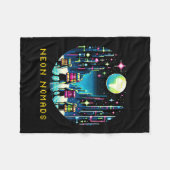 8-bits Neon Nomads - Cyberpunk City Adventure Fleece Deken (Voorkant (Horizontaal))