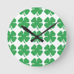 8-bits Pixel Lucky Four Leaf Clover Ronde Klok
