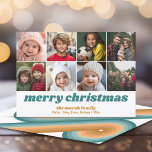 8 foto rand - Merry Christmas Retro Line Art Feestdagenkaart<br><div class="desc">Terug - Retro Line Art in Blauwgroen Groen en Rust Sinaasappel - Gebruik 8 vierkante foto's en maak een unieke en trendy Merry Christmas groet met een modern script lettertype op de voorkant en een feestelijk line art patroon op de achterkant. Als u iets wilt verplaatsen, klikt u op de...</div>