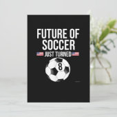 8 jaar oud verjaardagscadeau voor voetbaljongens kaart (Staand voorkant)