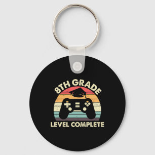 8e Grade Level Complete Afstuderen Gift voor Gamer Sleutelhanger