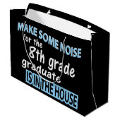 8e klas Afstuderen gefeliciteerd Groot Cadeauzakje (Achterkant Gekanteld)