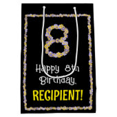 8e verjaardag: Floral Flowers Number, Custom Name Medium Cadeauzakje (Achterkant)