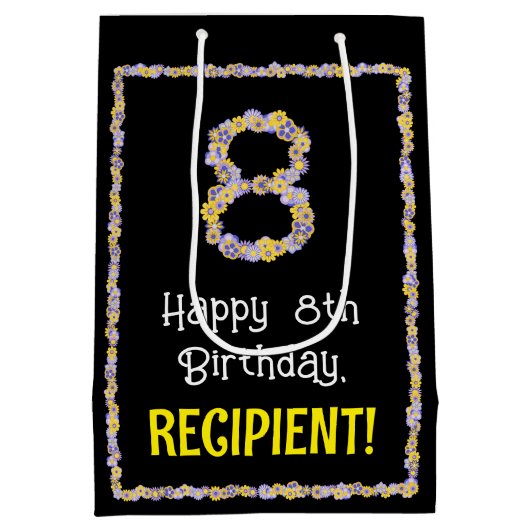 8e verjaardag: Floral Flowers Number, Custom Name Medium Cadeauzakje (Achterkant)