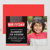 8e verjaardag uitnodigingen jongen Party Foto Rood (Voorkant / Achterkant)