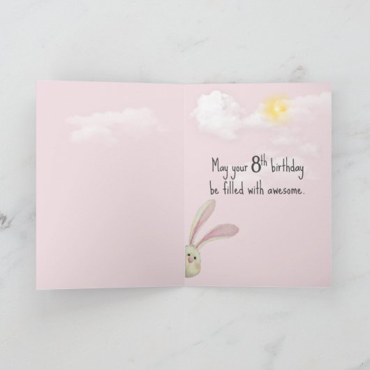 8e verjaardag van de bunny op roze kaart (Binnen)