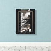 8x10" Terra’s Tender Whisper Abstract Brown Flower Canvas Afdruk (Insitu (Houten vloer))