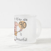 90 is mooie Tshirts en geschenken Matglas Koffiemok (Voorkant rechts)