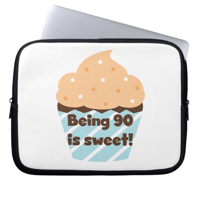90 is Sweet Birthday T-shirts en cadeautjes Laptop Sleeve (Voorkant)