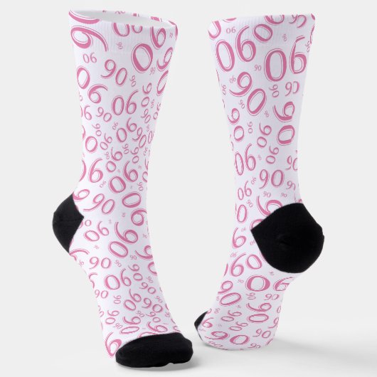 90e verjaardag Roze Random Number Pattern 90 Sokken (Gebogen)