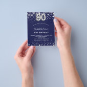90e verjaardag - uitnodiging voor de blauwe zilver flyer (Hand)