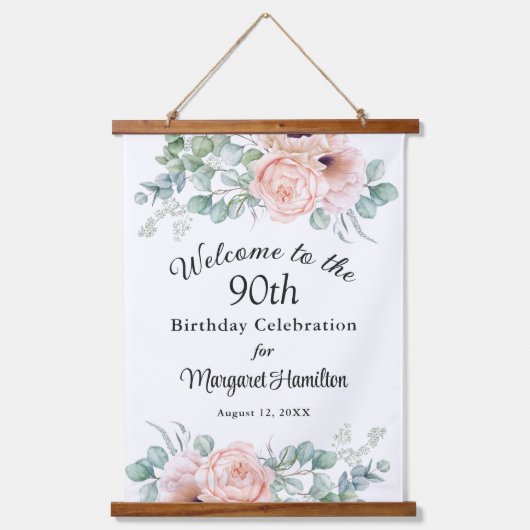 90e verjaardag Zachte Floral Hangend Wandkleed (Voorkant)