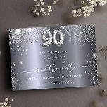 90e verjaardag zilverglitterglazuur met uitzonderi save the date<br><div class="desc">Een elegant sparen de kaart van de Datum voor een 90e verjaardag partij. Een moderne faux zilveren metalen achtergrond, versierd met faux glitter stof. Pas een datum en een naam/leeftijd aan en voeg deze toe. De tekst: Sparen de Datum wordt geschreven met een groot trendy hand lettered stijlmanuscript. Aantal 90...</div>