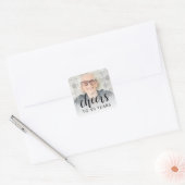 90e Verjaardagsfeest Foto Zwarte Script Proost Vierkante Sticker (Envelop)
