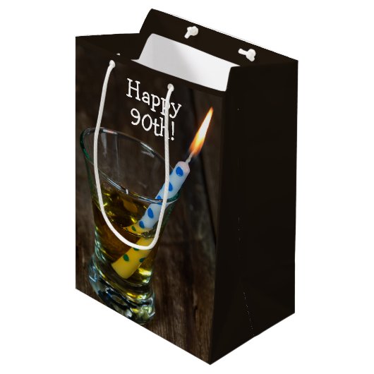 90e zeemijl in Whiskey Glass Medium Cadeauzakje (Voorkant Gekanteld)