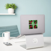 90s Anime Meisjes in Groene Esthetiek Sticker (Laptop op bureau)