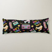 90's Hip Hop Vibes Retro maakte me patroon Lichaamskussen (Achterkant)