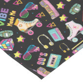 90's Hip Hop Vibes Retro maakte me patroon Medium Tafelloper (Hoek)