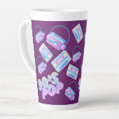 90s pop muziekpatronen cassettespeler latte mok (Linkerhoek)