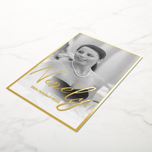 90th Birthday Elegant Photo Birthday Invitation Folie Uitnodiging (Gedraaid)