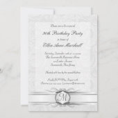 90th Birthday - Silver Damask Fotouitnodiging Kaart (Achterkant)