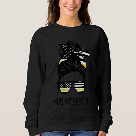 911 Dispatcher Life Messy Bun American Flag Glasse Trui (Voorkant)