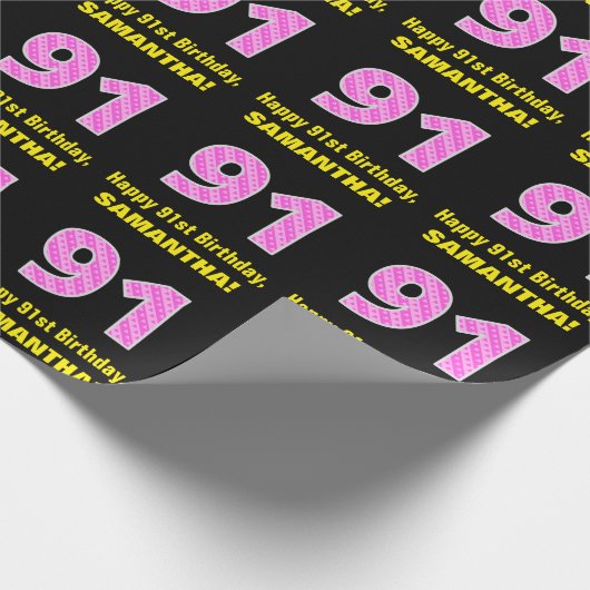 91e verjaardag: Roze strips en harten "91" + Naam Cadeaupapier (Hoek)