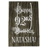 92nd Birthday: Fancy, Faux Wood Look + Custom Name Medium Cadeauzakje (Achterkant)