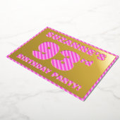 93e verjaardag — Vet, vuurtje, roze band # 93 Folie Uitnodiging (Gedraaid)