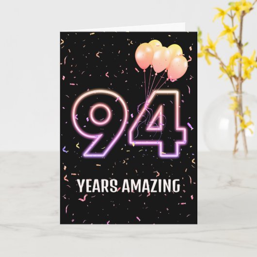 94e Birthday-ballonnen en Confetti Kaart (Gele Bloem)