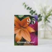 95 Glorious Years!-Birthday Party/Oranje Lily Kaart (Staand voorkant)