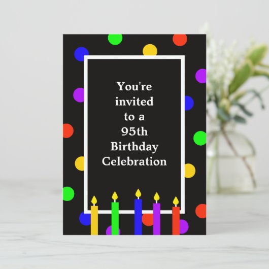 95e verjaardag Party uitnodiging kleurrijke kaarse (Staand voorkant)