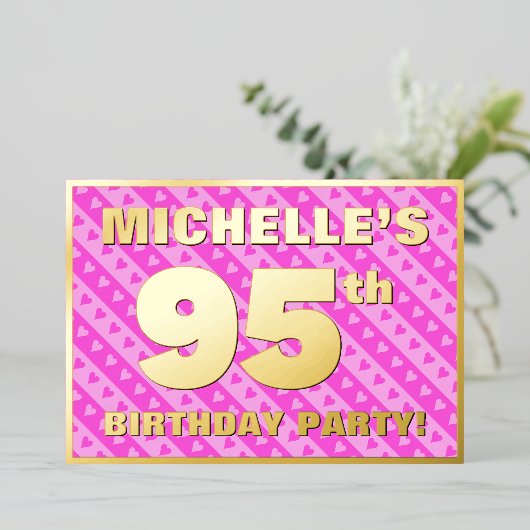 95e verjaardag - vuurroze harten en strips folie uitnodiging (Staand Voorkant)