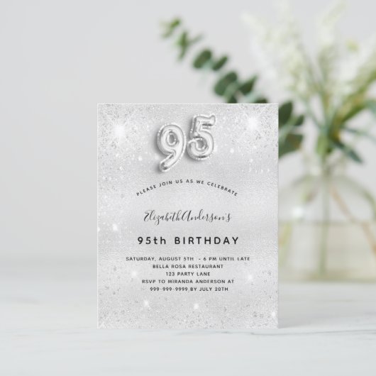 95e verjaardag zilveren glitter budgetuitnodiging (Staand voorkant)