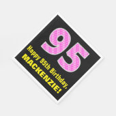 95ste verjaardag: roze strepen en harten "95" + na servet (Hoek)