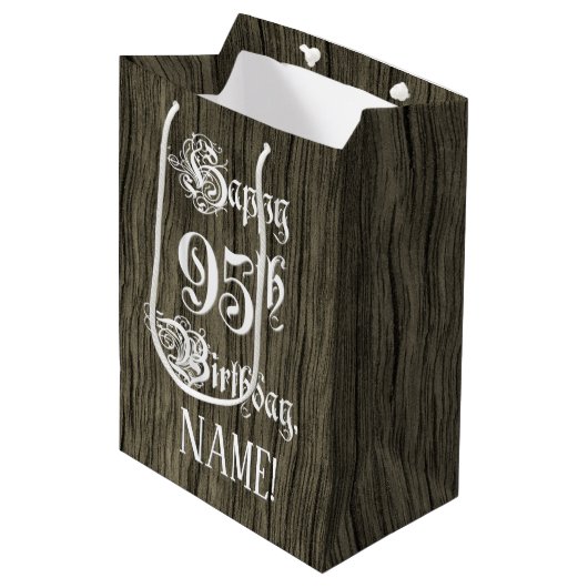 95th Birthday: Fancy, Faux Wood Look + Custom Name Medium Cadeauzakje (Voorkant Gekanteld)