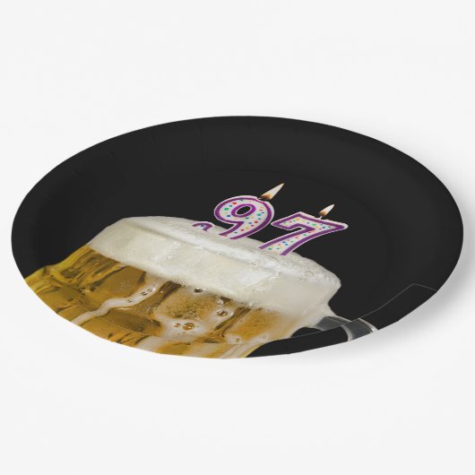 97e verjaardag bier op zwart Bord (Gekanteld)