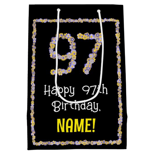 97e verjaardag: Floral Flowers Number, Custom Name Medium Cadeauzakje (Achterkant)